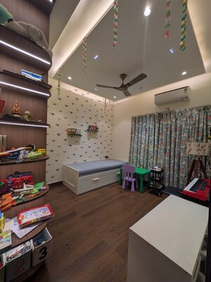 Team Area in 3 BHK Apartment at BPTP District, Sector 81 – for Sale