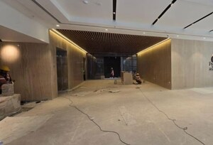  Office Space – Exterior View View at Turf Estate, Worli - for Rent