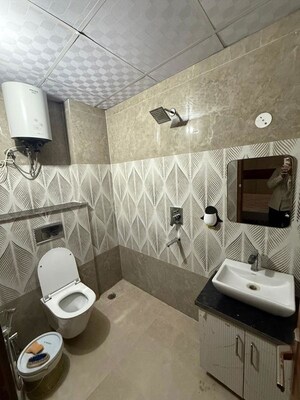 Bathroom in 3 BHK Builder Floor at Anamika Enclave, Sector 14 – for Rent