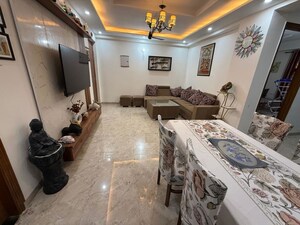 Team Area in 3 BHK Builder Floor at Anamika Enclave, Sector 14 – for Rent