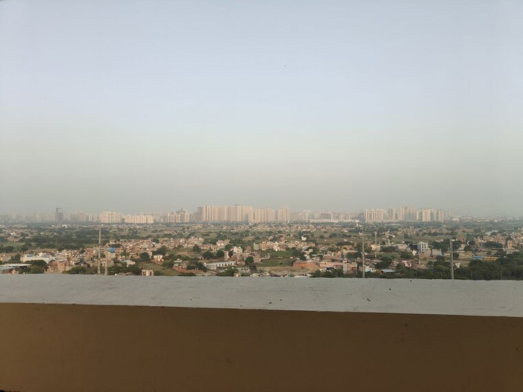 Swimming Pool, supertech-the-romano 3 Bedroom 1425 Sq.Ft. Apartment In Sector 118 Noida 10757902