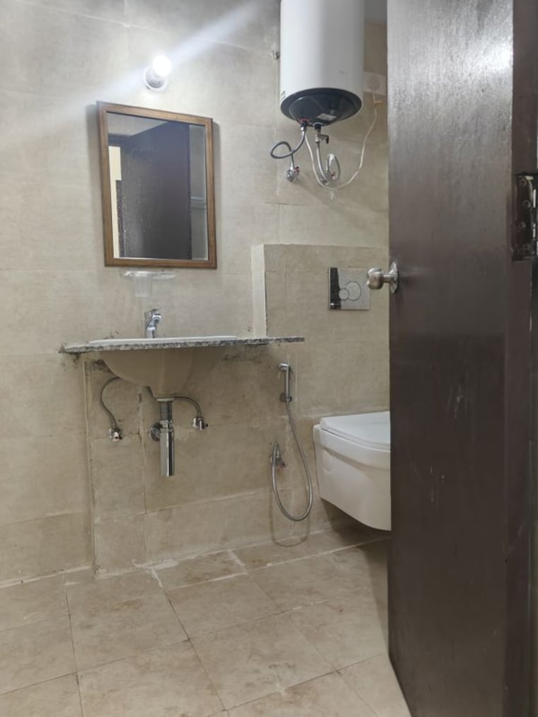 Bathroom, supertech-the-romano 3 Bedroom 1425 Sq.Ft. Apartment In Sector 118 Noida 10757902