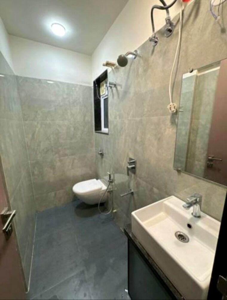 Bathroom, the-wadhwa-atmosphere 3 Bedroom 1056 Sq.Ft. Apartment In Mulund West Mumbai 10757888