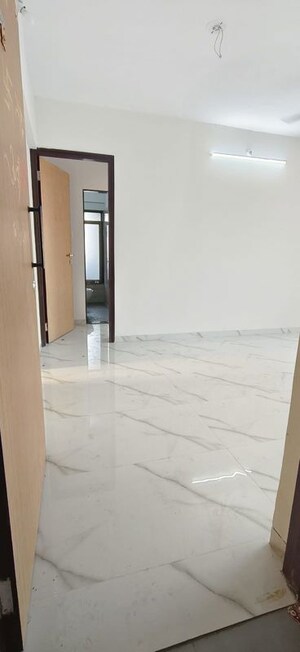 Room in 2 BHK Apartment at Ram Pushpanjali Residency, Owale – for Rent