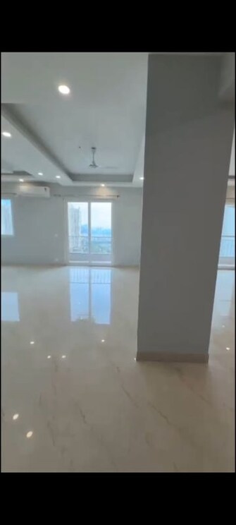 4 BHK +Apartment For Rent in The 3C Lotus 300 in Sector 107, Noida