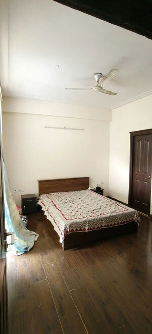 Bedroom in 3 BHK Apartment at JM Aroma, Sector 75 – for Rent