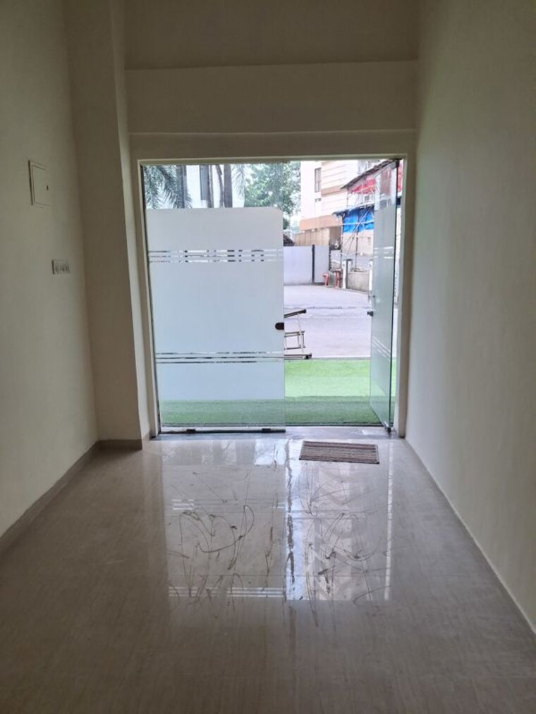 undefined, coral-heights Commercial Shop 400 Sq.Ft. In Kavesar Thane 10755947