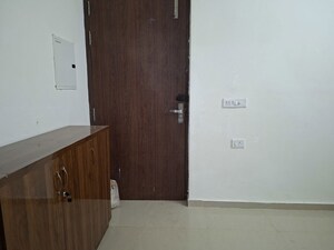 Room in 3 BHK Apartment at Excella Kutumb, Sultanpur Road – for Rent