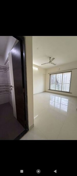 1 BHK Apartment For Rent in Lodha Vista, Lower Parel