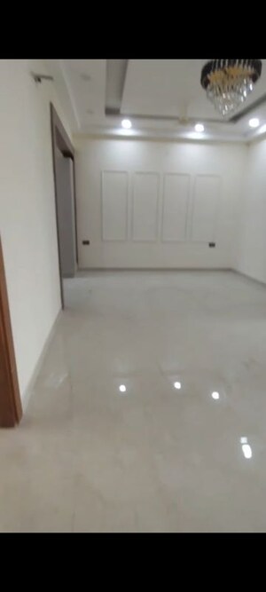 3 BHK Builder Floor For Rent in BPTP District, Sector 81