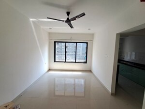 Room in 1 BHK Apartment at Roswalt Ray, Dahisar East – for Rent