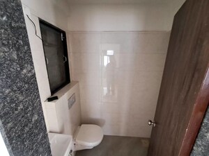 Bathroom in 1 BHK Apartment at Roswalt Ray, Dahisar East – for Rent