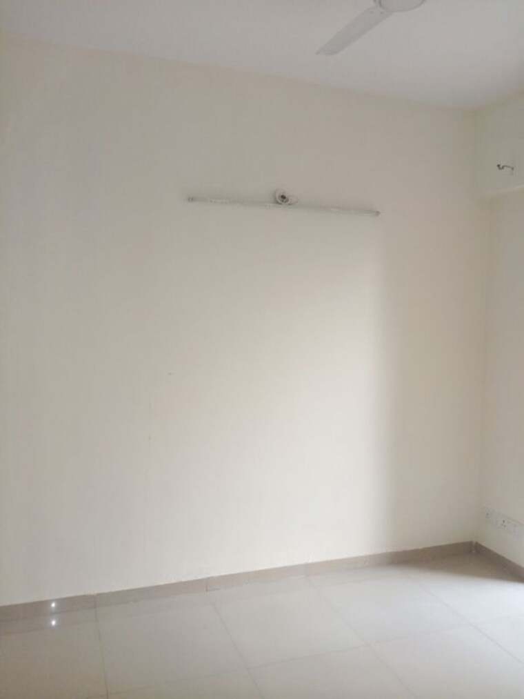 Room, mahagun-my-woods 3 Bedroom 1235 Sq.Ft. Apartment In Sector 16c Greater Noida Greater Noida 10755735