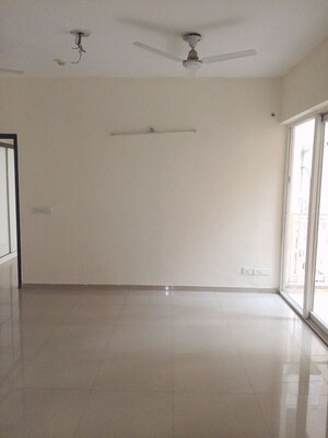 Room in 3 BHK Apartment at Mahagun My Woods, Sector 16c Greater Noida – for Rent