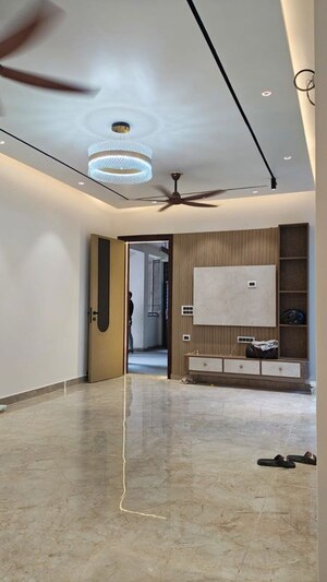 Room in 3 BHK Apartment at Dwarka – for Rent