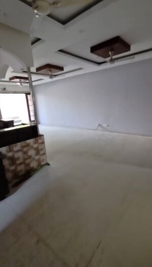 Dining area in 3 BHK Builder Floor at Sector 2 – for Rent