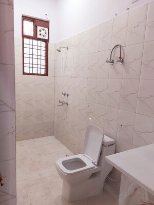 Bathroom in 3 BHK Builder Floor at Sector 33 – for Rent