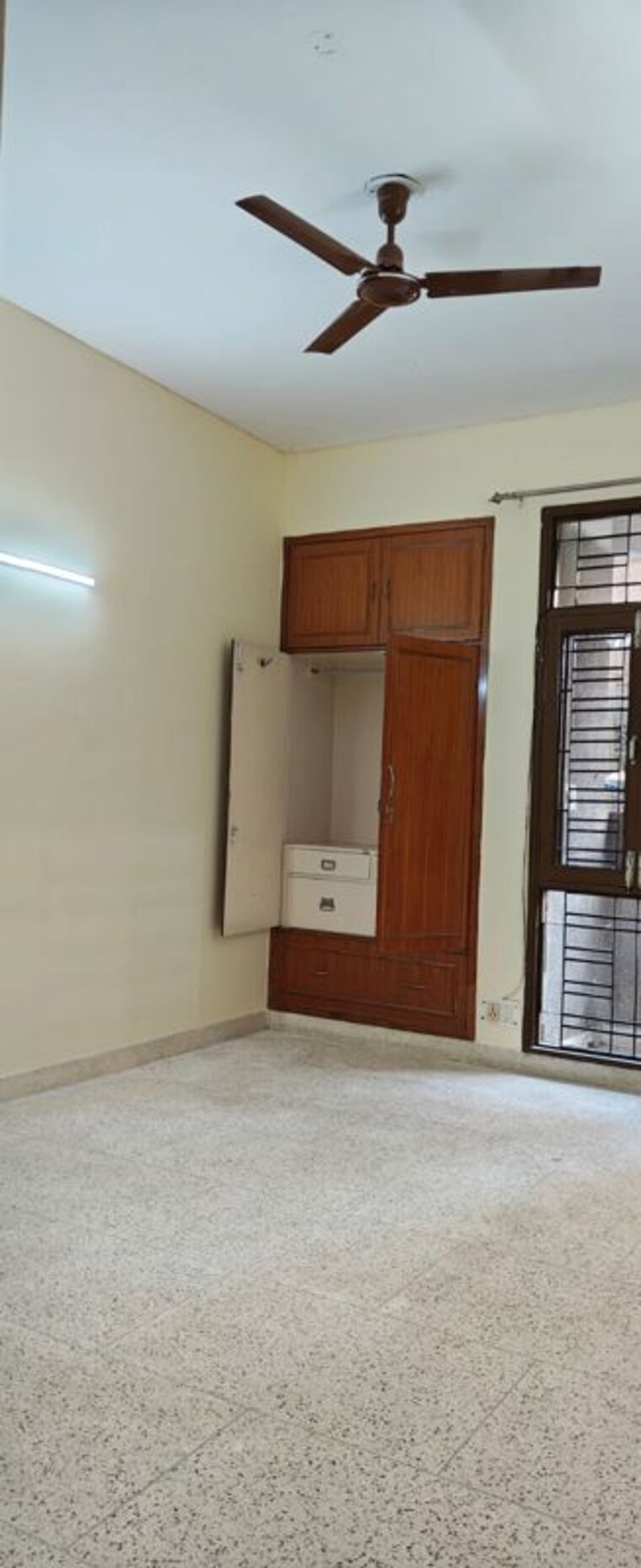 Room, dwarka 3.5 Bedroom 2000 Sq.Ft. Apartment In Dwarka Delhi 10757988