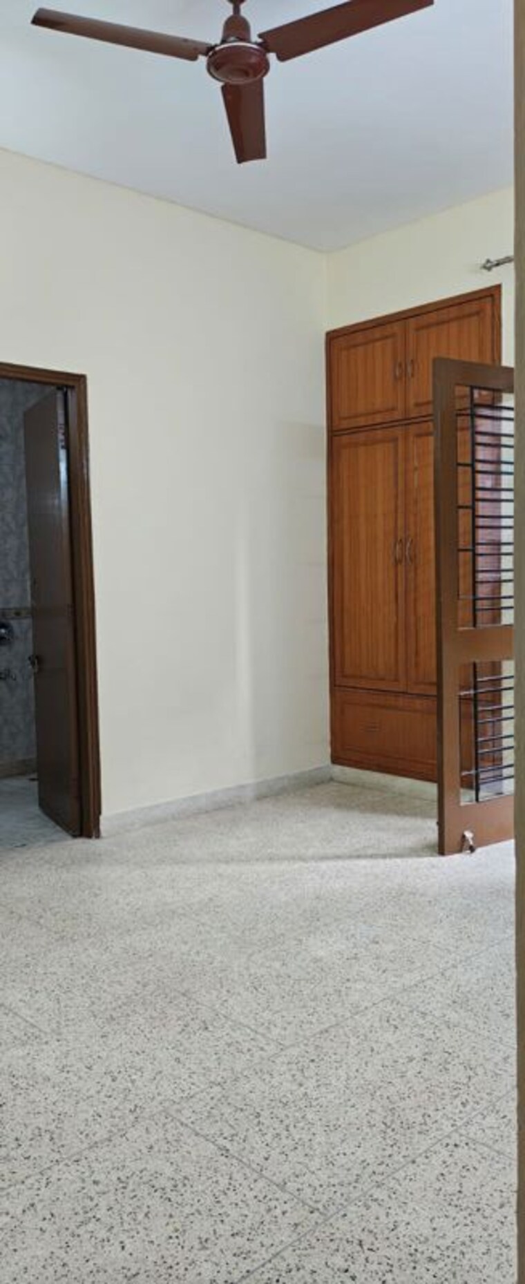 Room, dwarka 3.5 Bedroom 2000 Sq.Ft. Apartment In Dwarka Delhi 10757988