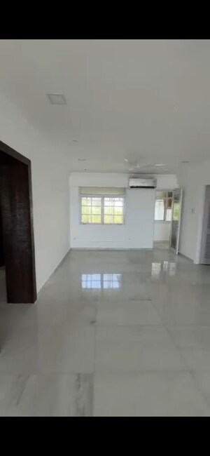Living Room in 3 BHK Apartment at Shivaji Park – for Rent