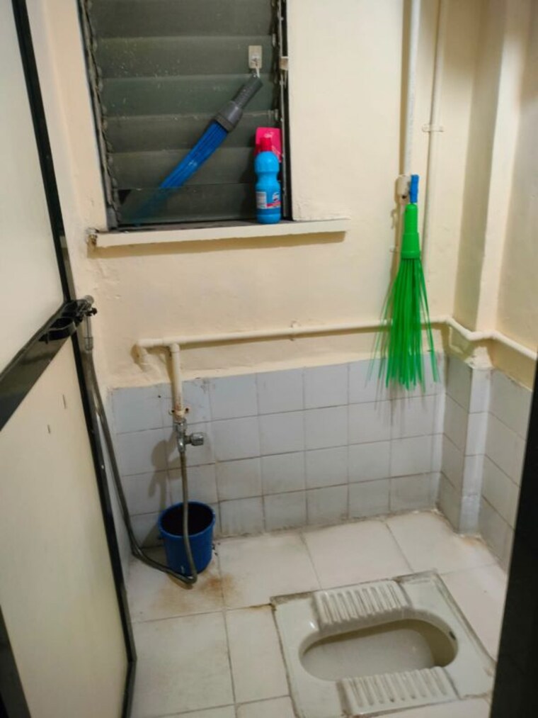 Bathroom, poonam-kirti-chs-ltd 1 Bedroom 375 Sq.Ft. Apartment In Poonam Nagar Mumbai 10758016