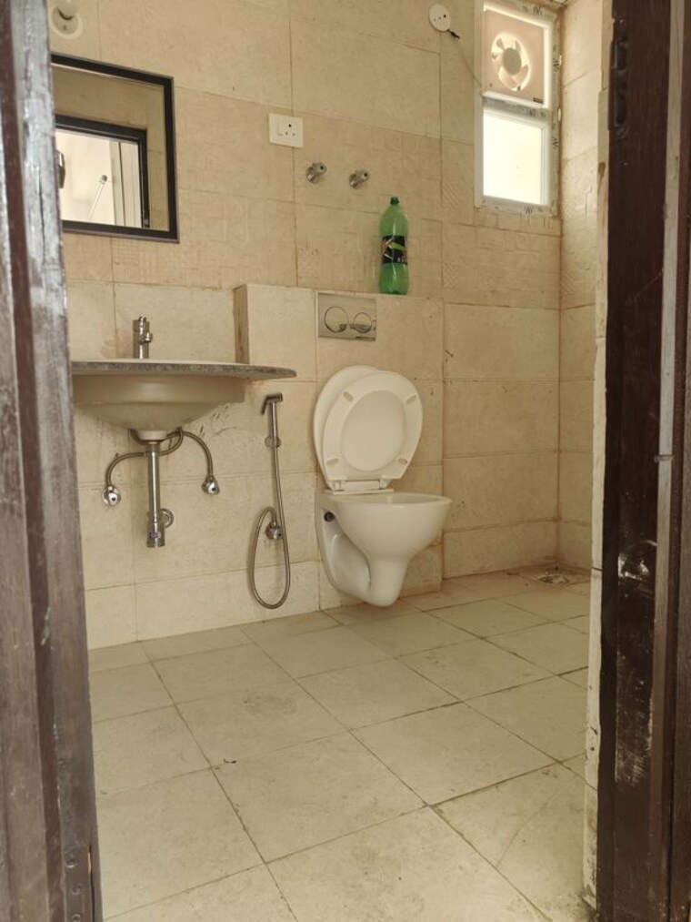 Bathroom, supertech-the-romano 2 Bedroom 1260 Sq.Ft. Apartment In Sector 118 Noida 10758013