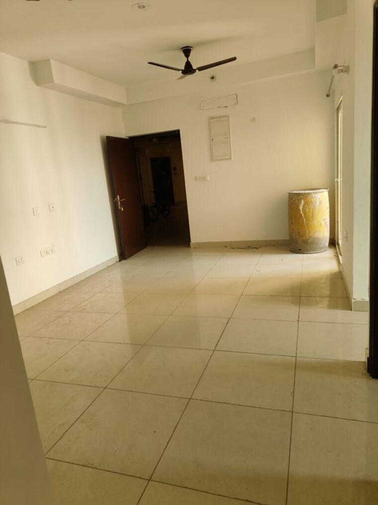 Room, supertech-the-romano 2 Bedroom 1260 Sq.Ft. Apartment In Sector 118 Noida 10758013