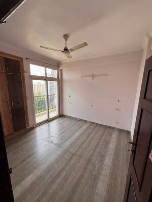 Room in 4 BHK Villa at Amrawati IT City, Sultanpur Road – for Sale