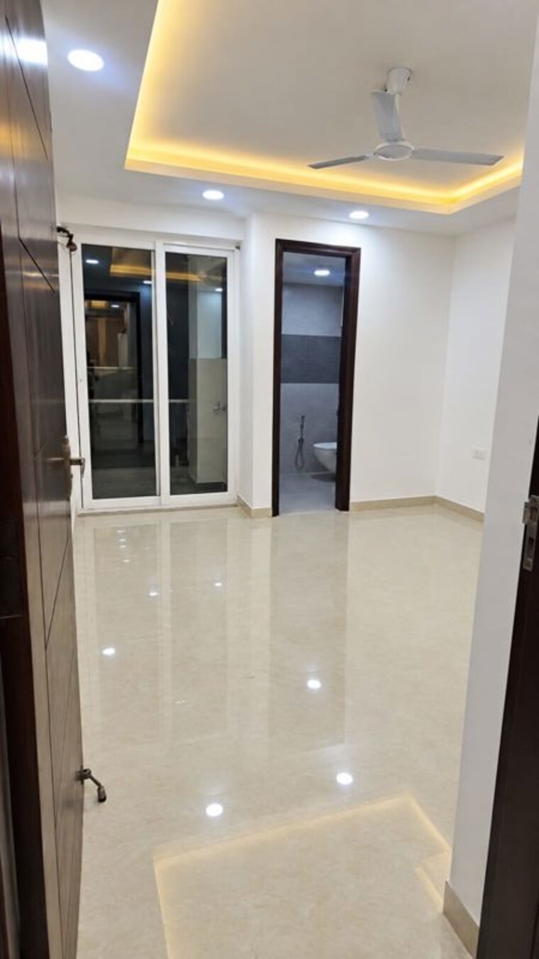 Room, chattarpur 3 Bedroom 1100 Sq.Ft. Builder Floor In Chattarpur Delhi 10758075