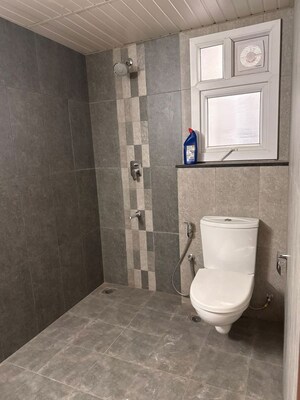 Bathroom in 2.5 BHK Apartment at Prestige Tranquil, Kokapet – for Rent