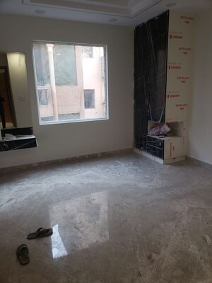 1 BHK Builder Floor For Rent in Janakpuri