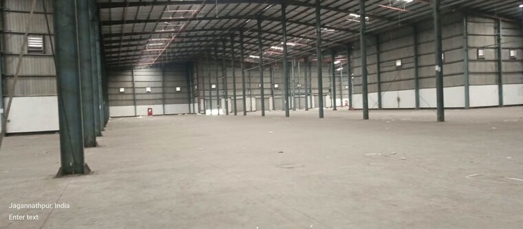  Parking, khidirpur Commercial Warehouse 8500 Sq.Ft. In Khidirpur Kolkata 10758116