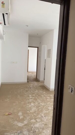 Room in 1 BHK Apartment at Lodha Upper Thane, Anjur – for Sale