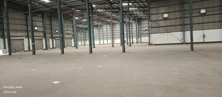  Parking, nazirabad Commercial Warehouse 6000 Sq.Ft. In Nazirabad Kolkata 10758141