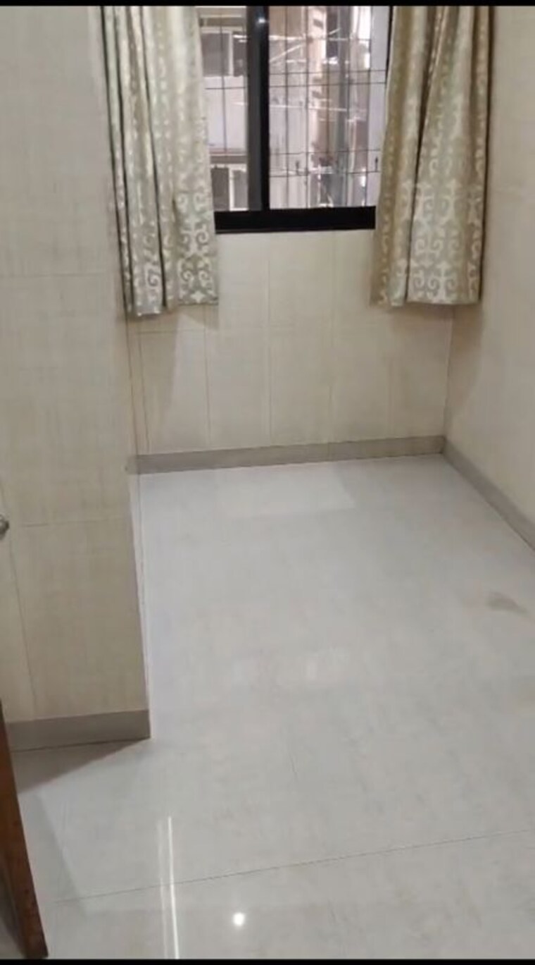 Room, kamal-kunj-vile-parle 1 Bedroom 400 Sq.Ft. Apartment In Vile Parle West Mumbai 10758159