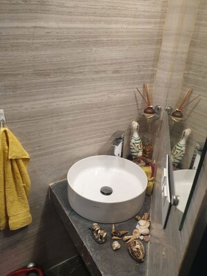 Bathroom in 5 BHK Apartment at Omkar 1973, Worli – for Sale