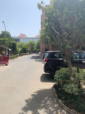 Parking in 2.5 BHK Apartment at Mahindra Aura, Sector 110a – for Sale
