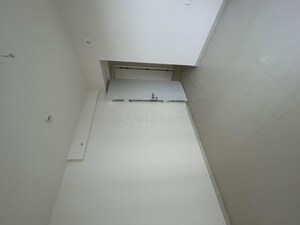Room in 2.5 BHK Apartment at Godrej Park Greens, Mamurdi – for Rent