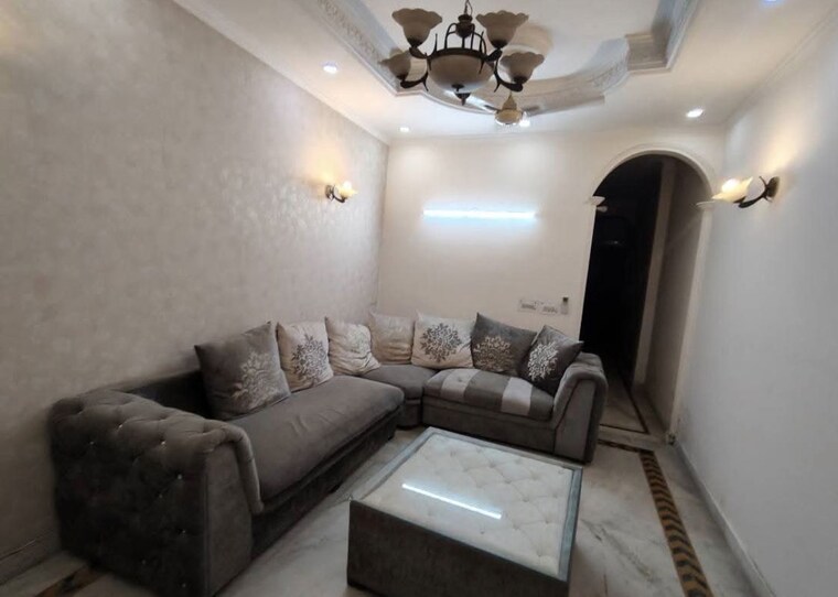 Team Area, tagore garden 3 Bedroom 140 Sq.Yd. Builder Floor In Tagore Garden Delhi 10758226