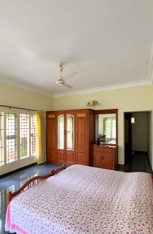 Room in 3 BHK Independent House at Puzhakkal – for Sale