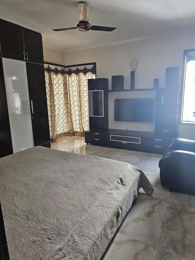 Bedroom, parsvnath-exotica 4 Bedroom 3400 Sq.Ft. Apartment In Sector 53 Gurgaon 10758222