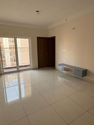 2 BHK Apartment For Rent in Prestige Finsbury Park Regent, Bagaluru