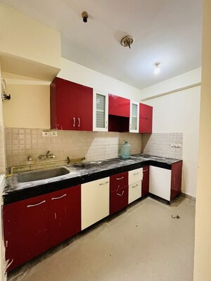 Kitchen in 3 BHK Apartment at Mittal Tower Vasundhara, Vasundhara Sector 15 – for Rent