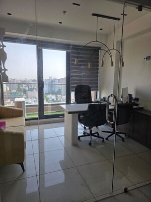  Office Space For Rent in Ratnanjali Solitaire, Satellite