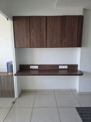   Office Space at Ratnanjali Solitaire, Satellite – for Rent