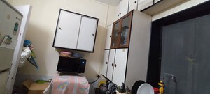 Team Area in 1 BHK Apartment at Red Rose, Santacruz East – for Rent