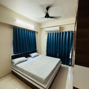 Bedroom in 2 BHK Apartment at Saptrishi Juhu Serene, Dn Nagar – for Rent