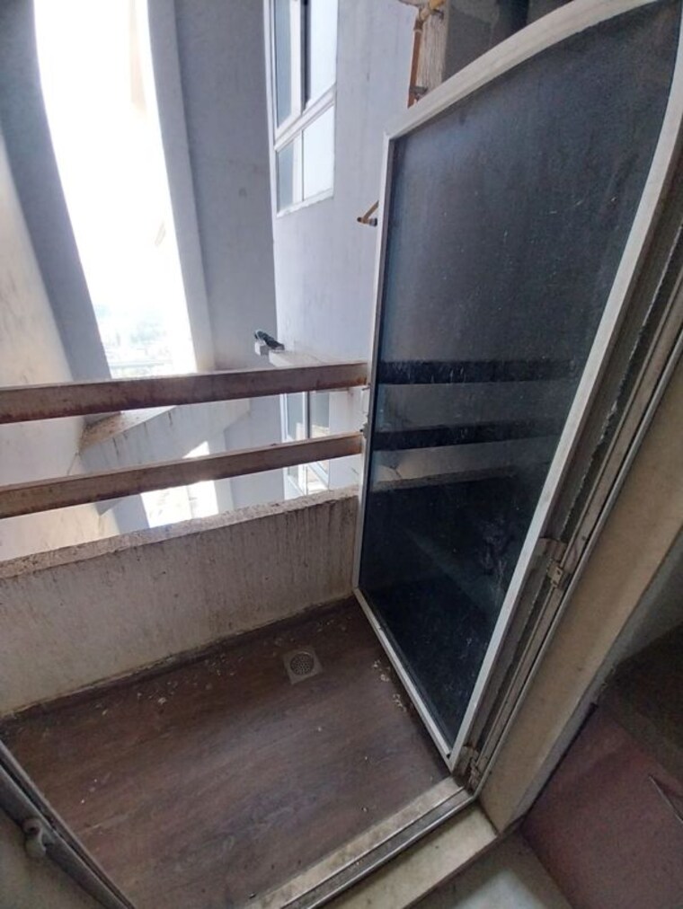 Balcony, ashapura-f-residences 2 Bedroom 712 Sq.Ft. Apartment In Malad East Mumbai 10758422