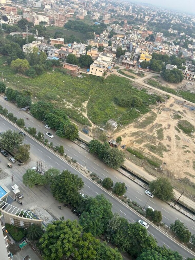 Garden, panchsheel-greens-ii 2 Bedroom 1060 Sq.Ft. Apartment In Sector 16 Greater Noida Greater Noida 10758459