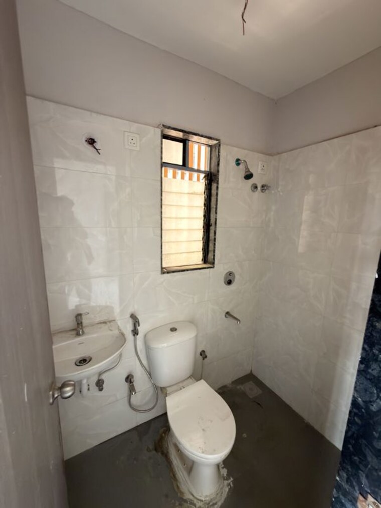 Bathroom, promesa-midtown 1 Bedroom 230 Sq.Ft. Apartment In Ghatkopar East Mumbai 10758474